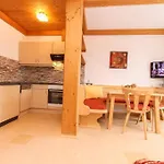 Апартаменты Biobauernhof Mittermoos *